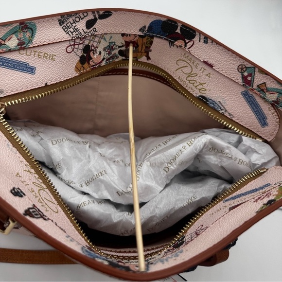 Mickey and Minnie Mouse Dooney & Bourke Tote Bag - Picture 11 of 12